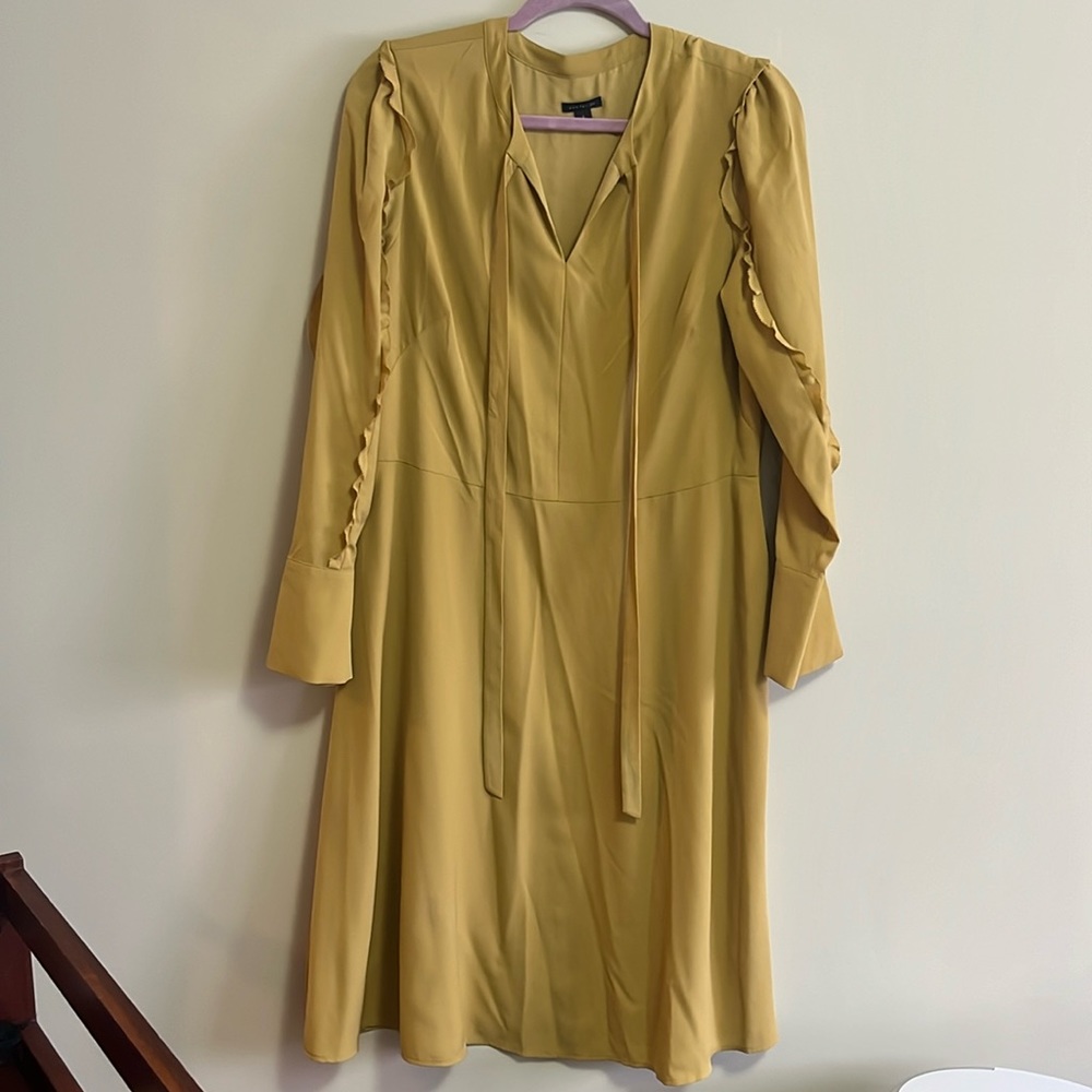 Ann Taylor mustard flowy dress